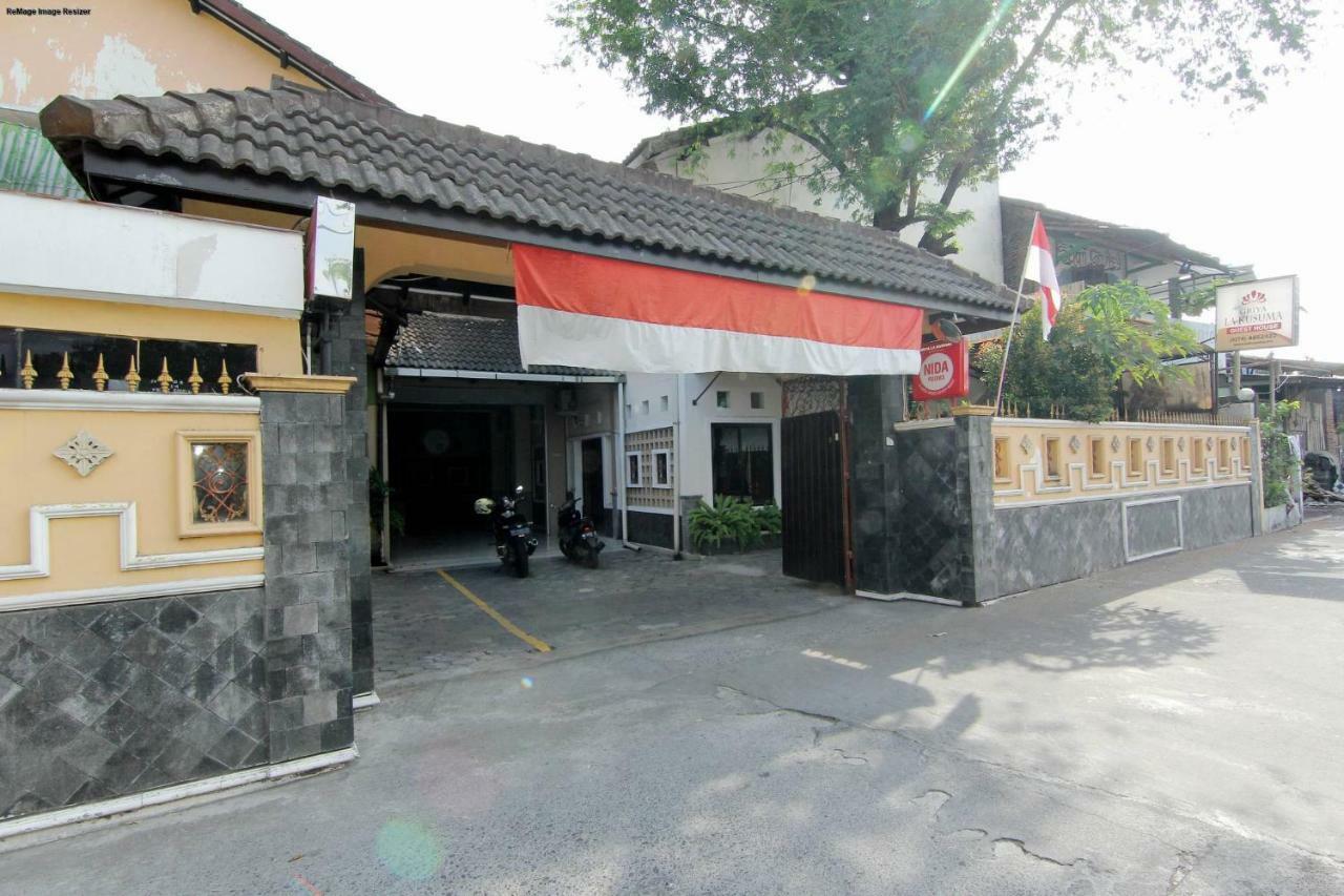 Reddoorz Syariah @ Raya Tajem Maguwo Hotel Kalasan Buitenkant foto